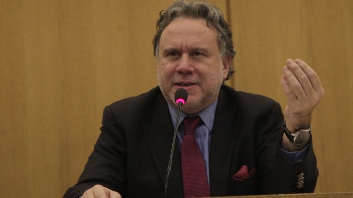 katrougalos Γ. Κατρούγκαλος προς αγρότες: