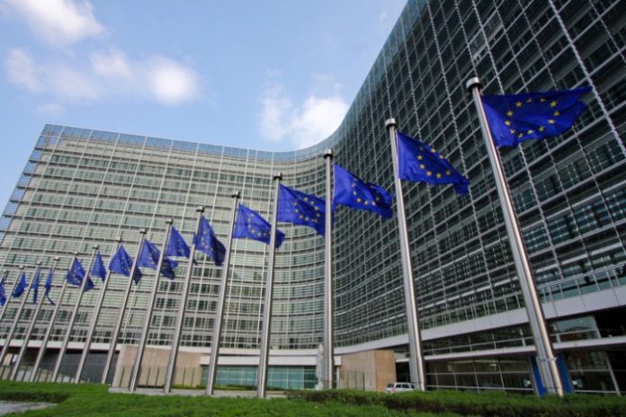 Kαταρχήν θετικοί οι θεσμοί για το προσχέδιο του Ασφαλιστικού Kαταρχήν θετικοί οι θεσμοί για το προσχέδιο του Ασφαλιστικού