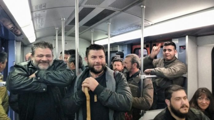 Στο ΥπΑΑΤ κατευθύνονται οι αγρότες της Κρήτης Στο ΥπΑΑΤ κατευθύνονται οι αγρότες της Κρήτης