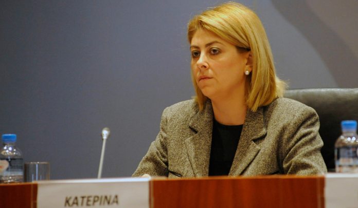Το παρασκήνιο πίσω από την «τροπολογία Βαλαβάνη» και το σημείωμα Σαββαϊδου για τις επιδοτήσεις Το παρασκήνιο πίσω από την «τροπολογία Βαλαβάνη» και το σημείωμα Σαββαϊδου για τις επιδοτήσεις