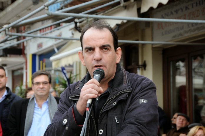 Οι αγρότες δεν γυρίζουν πίσω με άδεια χέρια Οι αγρότες δεν γυρίζουν πίσω με άδεια χέρια