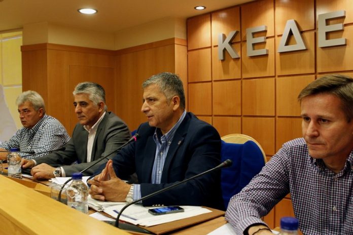 ΚΕΔΕ: Παράταση διαβούλευσης του ν/σ για τη διαχείριση των στερεών αποβλήτων ΚΕΔΕ: Παράταση διαβούλευσης του ν/σ για τη διαχείριση των στερεών αποβλήτων