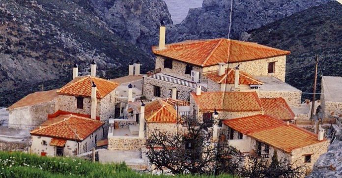 Ένα αγροτουριστικό «μονοπάτι» από τον Έβρο έως την Κρήτη Ένα αγροτουριστικό «μονοπάτι» από τον Έβρο έως την Κρήτη