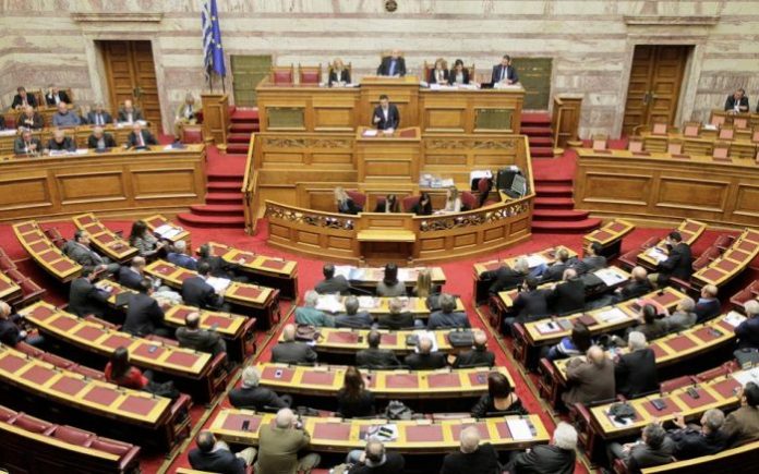 Το Σαββατοκύριακο η ψήφιση του ασφαλιστικού και φορολογικού Το Σαββατοκύριακο η ψήφιση του ασφαλιστικού και φορολογικού