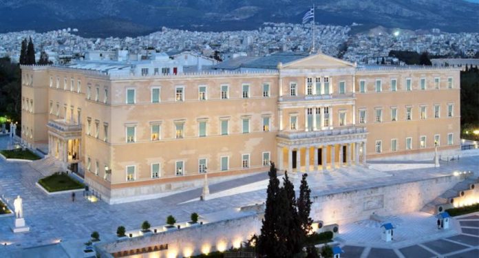 Ψηφίζουν για κόκκινα δάνεια, έρχεται ο νέος επενδυτικός νόμος Ψηφίζουν για κόκκινα δάνεια, έρχεται ο νέος επενδυτικός νόμος