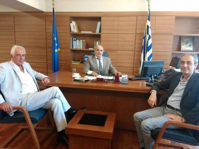 Συνάντηση Μπόλαρη με στελέχη της ΚΕΟΣΟΕ Συνάντηση Μπόλαρη με στελέχη της ΚΕΟΣΟΕ