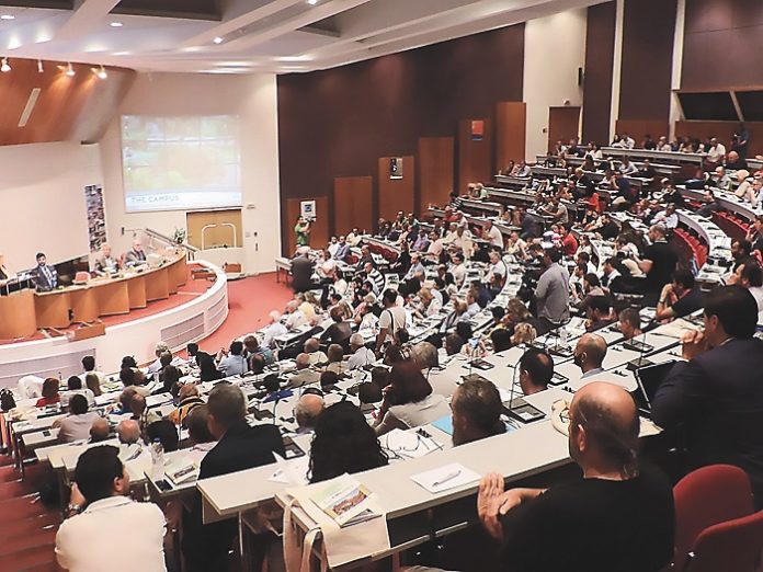 Η κορυφαία ποικιλία ελιάς στην Ελλάδα: «Ολύµπια» Η κορυφαία ποικιλία ελιάς στην Ελλάδα: «Ολύµπια»