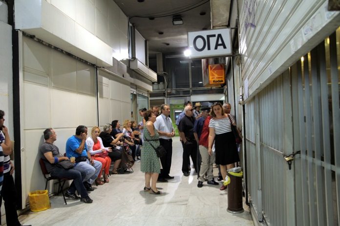 «Τιμωρία» για τους συνταξιούχους που συνεχίζουν να καλλιεργούν «Τιμωρία» για τους συνταξιούχους που συνεχίζουν να καλλιεργούν