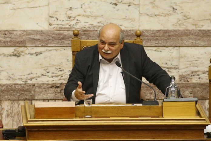 Κλίμα εκφοβισμού για το Μακεδονικό καταγγέλλουν Βούτσης – βουλευτές συνταγματικού τόξου Κλίμα εκφοβισμού για το Μακεδονικό καταγγέλλουν Βούτσης – βουλευτές συνταγματικού τόξου