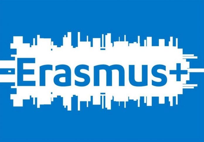 Επισκέψεις σε αγροτικές επιχειρήσεις σε Αγγλία, Ισπανία Επισκέψεις σε αγροτικές επιχειρήσεις σε Αγγλία, Ισπανία