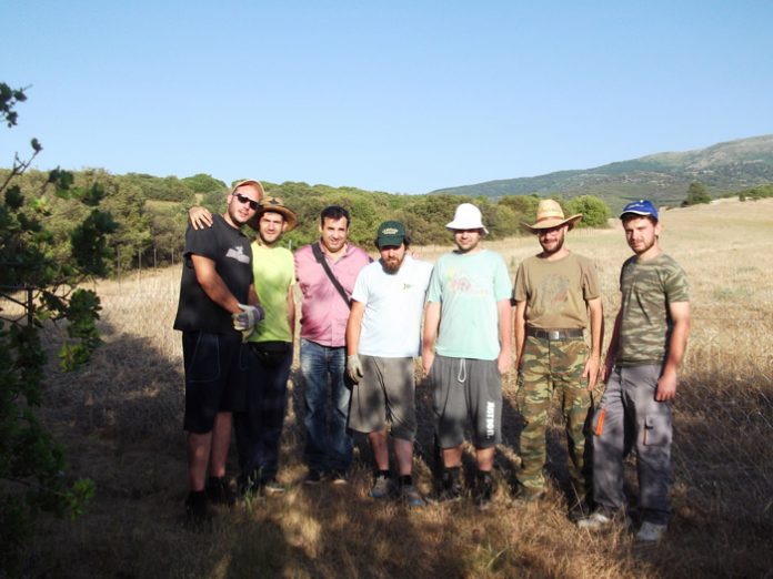 Φαρμάκη Ελασσόνας: Όταν έξι νέοι αλλάζουν τα δεδομένα στη συνεργασία Φαρμάκη Ελασσόνας: Όταν έξι νέοι αλλάζουν τα δεδομένα στη συνεργασία