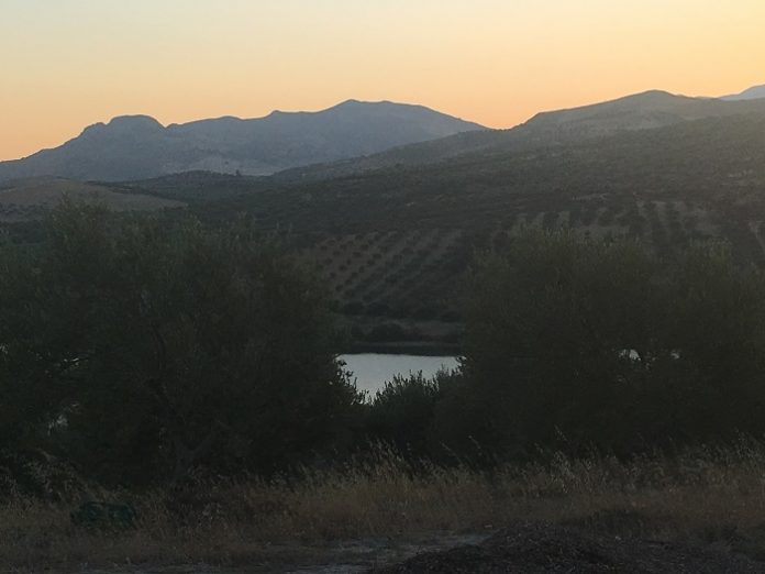 Με επιτυχία το συνέδριο για τα «Αστερούσια της Παράδοσης και της Ιστορίας» Με επιτυχία το συνέδριο για τα «Αστερούσια της Παράδοσης και της Ιστορίας»