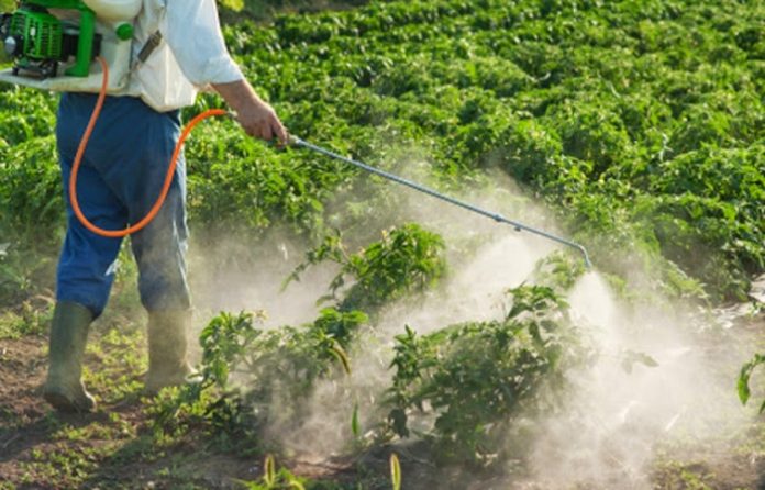 Ψαλίδι στις ενισχύσεις για παραβάτες κανόνων πολλαπλής συµµόρφωσης Ψαλίδι στις ενισχύσεις για παραβάτες κανόνων πολλαπλής συµµόρφωσης
