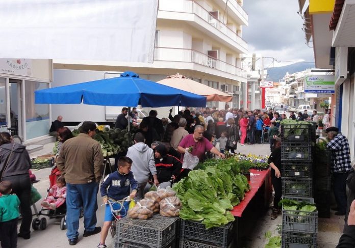 Στα χέρια των φορέων η πρόταση νομοσχεδίου για το υπαίθριο εμπόριο Στα χέρια των φορέων η πρόταση νομοσχεδίου για το υπαίθριο εμπόριο