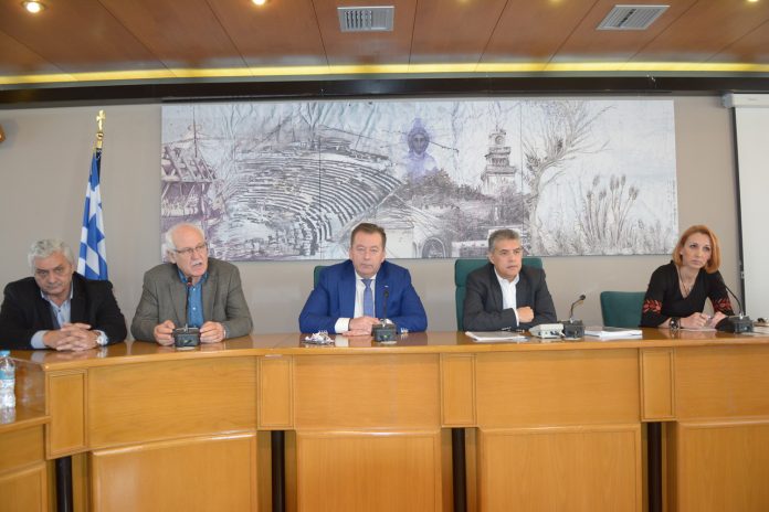 Ενημερωτική συνάντηση Β. Κόκκαλη με αγρότες-κτηνοτρόφους Ενημερωτική συνάντηση Β. Κόκκαλη με αγρότες-κτηνοτρόφους
