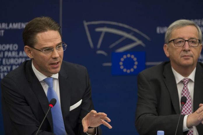 Αγροτικό «πακέτο Γιούνκερ» σχεδιάζει η Ευρωπαϊκή Επιτροπή Αγροτικό «πακέτο Γιούνκερ» σχεδιάζει η Ευρωπαϊκή Επιτροπή