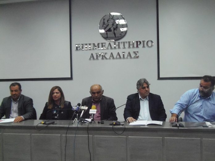 260 εκθέτες παραγωγοί από όλη την Πελοπόννησο στην 260 εκθέτες παραγωγοί από όλη την Πελοπόννησο στην