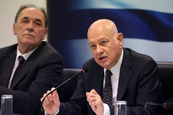 Τελετή παράδοσης – παραλαβής στο υπουργείο Οικονομίας Τελετή παράδοσης – παραλαβής στο υπουργείο Οικονομίας