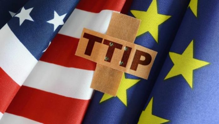 Συνεχίζονται οι αντιδράσεις για την επικείμενη συμφωνία TTIP Συνεχίζονται οι αντιδράσεις για την επικείμενη συμφωνία TTIP