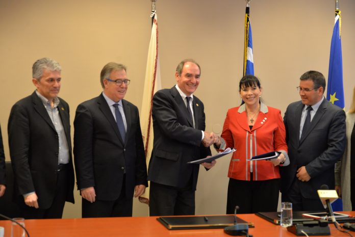 Τριμερής συνεργασία για τη στήριξη της καπνικής περιοδής του Δήμου Μύκης Τριμερής συνεργασία για τη στήριξη της καπνικής περιοδής του Δήμου Μύκης