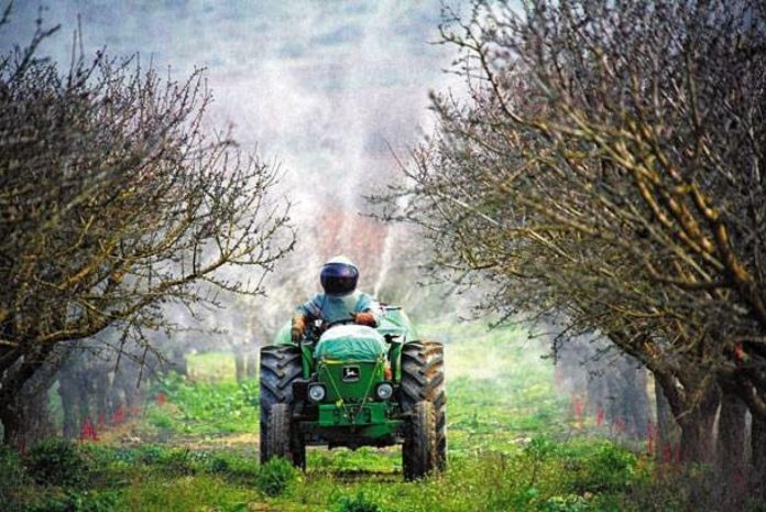 Κατεβάζει ταχύτητα η αγορά φυτοπροστατευτικών λόγω της έλλειψης ρευστότητας των παραγωγών Κατεβάζει ταχύτητα η αγορά φυτοπροστατευτικών λόγω της έλλειψης ρευστότητας των παραγωγών