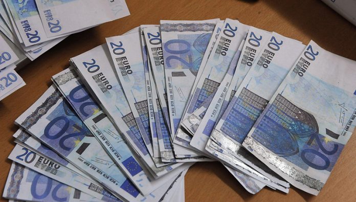 Οι προϋποθέσεις για τη χορήγηση του ΕΚΑΣ του 2017 Οι προϋποθέσεις για τη χορήγηση του ΕΚΑΣ του 2017
