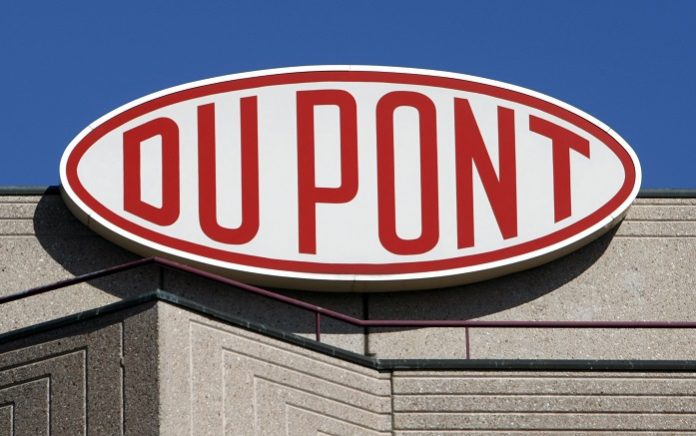 H DuPont ρίχνει λεφτά στα γαλακτοκομικά H DuPont ρίχνει λεφτά στα γαλακτοκομικά
