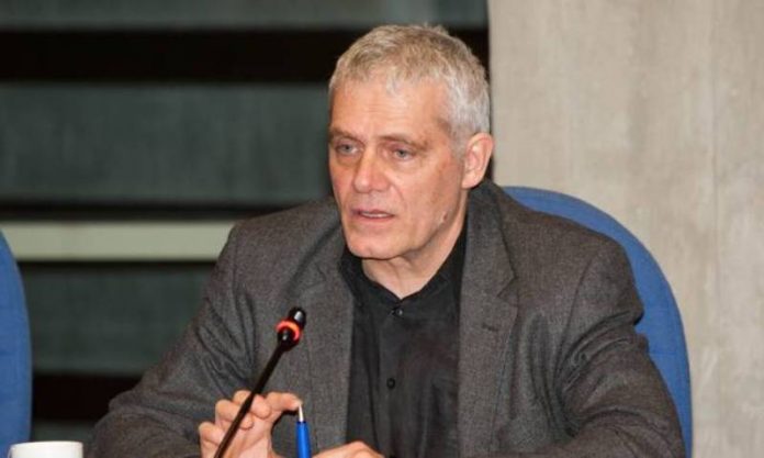 Συνάντηση Γ. Τσιρώνη με αγρότες και κτηνοτρόφους του Ρεθύμνου Συνάντηση Γ. Τσιρώνη με αγρότες και κτηνοτρόφους του Ρεθύμνου