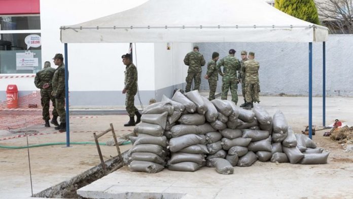 Κορδελιό: Σε εξέλιξη η επιχείρηση εξουδετέρωσης της βόμβας Κορδελιό: Σε εξέλιξη η επιχείρηση εξουδετέρωσης της βόμβας