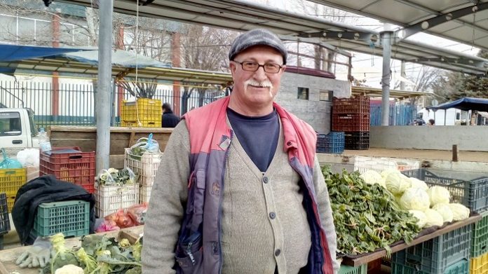 Από τα καράβια στα παζάρια της Ροδόπης Από τα καράβια στα παζάρια της Ροδόπης
