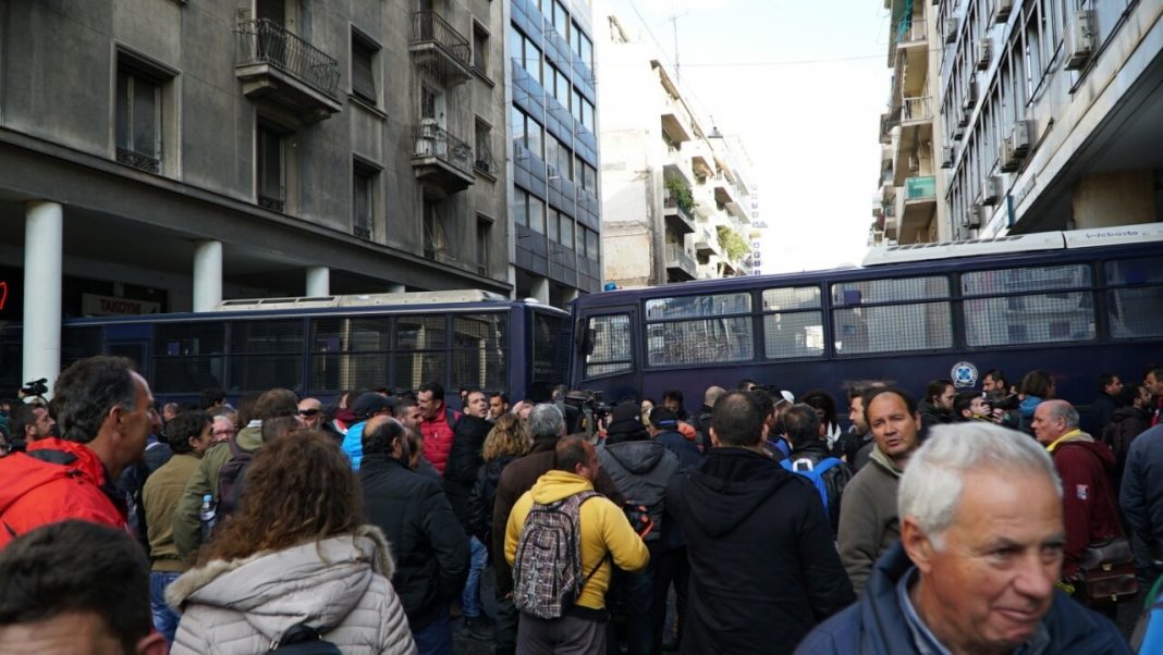 Δεν άκουσα δεν είδα Δεν άκουσα δεν είδα