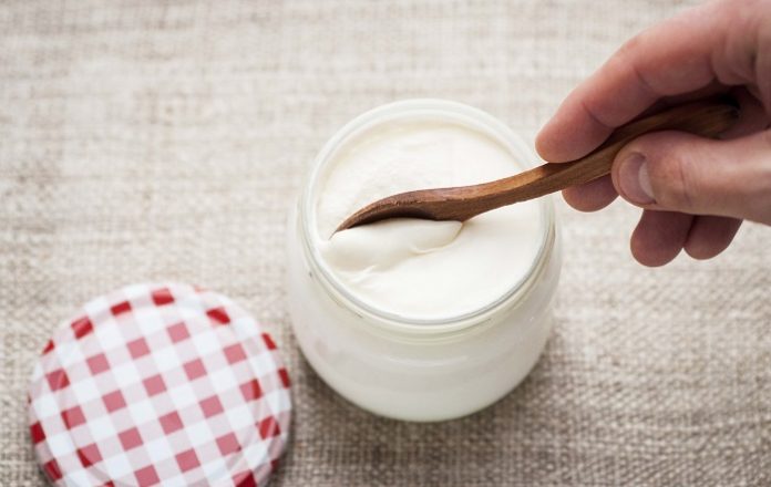 Γιαούρτι από τον τόπο σου... Γιαούρτι από τον τόπο σου...