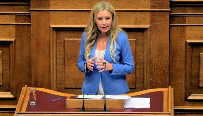 arampatzi anikani kyvernisi axiopoiei koinotikous porous zimies agroton Φ. Αραμπατζή: «Ανίκανη η Κυβέρνηση να αξιοποιήσει κοινοτικούς πόρους για ζημιές των αγροτών»