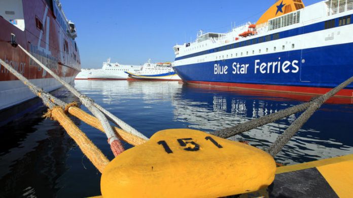 demena ploia limania pempti 14 dekemvriou Δεμένα τα πλοία στα λιμάνια, την Πέμπτη, 14 Δεκεμβρίου