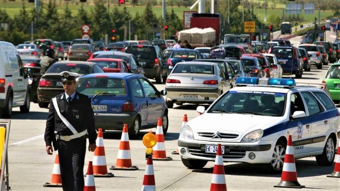 metra troxaias protoxronia symvoules odigous Μέτρα της Τροχαίας για την Πρωτοχρονιά - Συμβουλές προς τους οδηγούς
