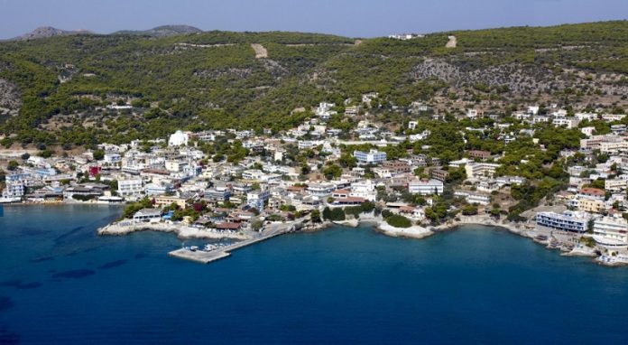 Αυτοψία του αντιπεριφερειάρχη στα έργα στην Αίγινα στο πλαίσιο ημερίδας για την αγροτική ανάπτυξη Αυτοψία του αντιπεριφερειάρχη στα έργα στην Αίγινα στο πλαίσιο ημερίδας για την αγροτική ανάπτυξη