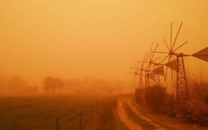 Κλειστά λόγω σκόνης τα σχολεία στο Δήμο Οροπεδίου Λασιθίου την Δευτέρα 26/3 Κλειστά λόγω σκόνης τα σχολεία στο Δήμο Οροπεδίου Λασιθίου την Δευτέρα 26/3