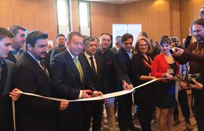 «Στρατηγική επιλογή η στήριξη του ελληνικού αμπελώνα» δήλωσε ο Κόκκαλης στο 1ο Φεστιβάλ Οίνου «Στρατηγική επιλογή η στήριξη του ελληνικού αμπελώνα» δήλωσε ο Κόκκαλης στο 1ο Φεστιβάλ Οίνου