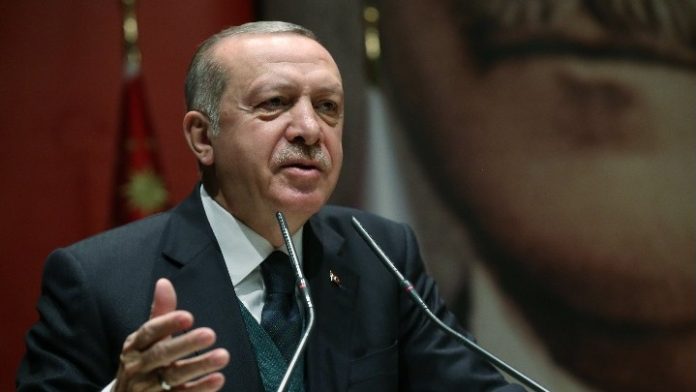 Τουρκία: Πρόωρες εκλογές στις 24 Ιουνίου ανακοίνωσε ο Ρ. Τ. Ερντογάν Τουρκία: Πρόωρες εκλογές στις 24 Ιουνίου ανακοίνωσε ο Ρ. Τ. Ερντογάν