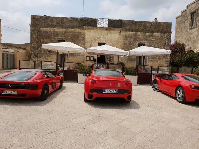 Στην Ήπειρο το Ferrari Club «Passione Rossa» Στην Ήπειρο το Ferrari Club «Passione Rossa»
