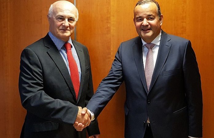 Αλλαγή φρουράς στην ηγεσία της CEMA Αλλαγή φρουράς στην ηγεσία της CEMA