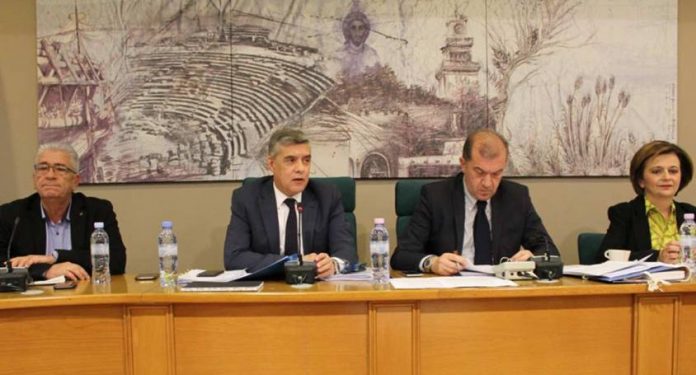 Έργα ύψους 6 εκ. ευρώ ενέκρινε το Περιφερειακό Συμβούλιο Θεσσαλίας Έργα ύψους 6 εκ. ευρώ ενέκρινε το Περιφερειακό Συμβούλιο Θεσσαλίας