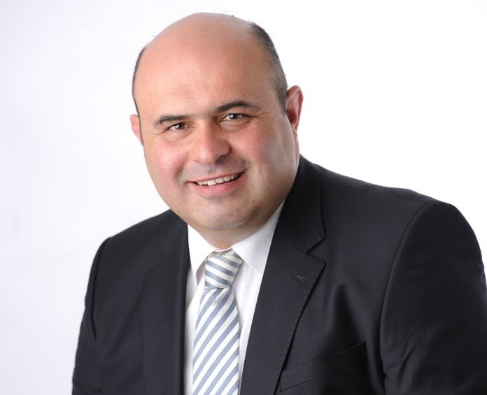 Σχεδόν παμψηφεί στο τιμόνι του ΓΕΩ.Τ.Ε.Ε ο Σπυρίδων Μάμαλης Σχεδόν παμψηφεί στο τιμόνι του ΓΕΩ.Τ.Ε.Ε ο Σπυρίδων Μάμαλης
