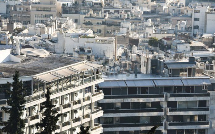 Ε. Τσακαλώτος: «Θα εκπλαγείτε θετικά με τα αποτελέσματα για τον φόρο στον ΕΝΦΙΑ για τις φτωχές γειτονιές» Ε. Τσακαλώτος: «Θα εκπλαγείτε θετικά με τα αποτελέσματα για τον φόρο στον ΕΝΦΙΑ για τις φτωχές γειτονιές»