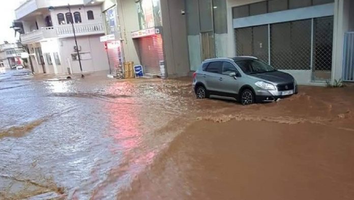 Βιβλική καταστροφή και πάλι στην Μάνδρα Αττικής - συγκλονίστηκα βίντεο Βιβλική καταστροφή και πάλι στην Μάνδρα Αττικής - συγκλονίστηκα βίντεο