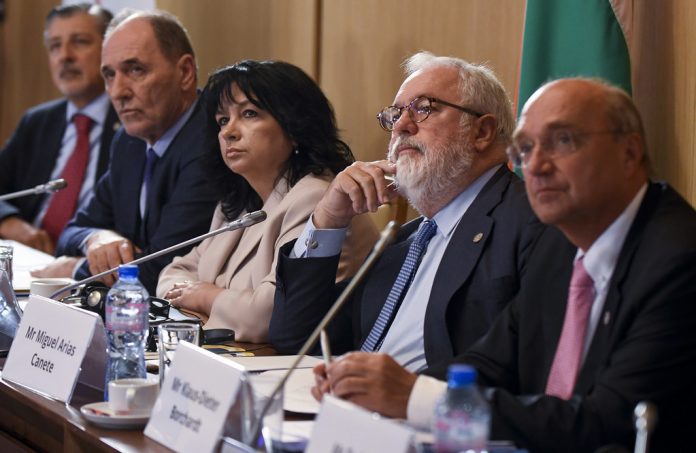 Ξεκίνησε η κατασκευή του Αγωγού Ελλάδας-Βουλγαρίας IGB Ξεκίνησε η κατασκευή του Αγωγού Ελλάδας-Βουλγαρίας IGB