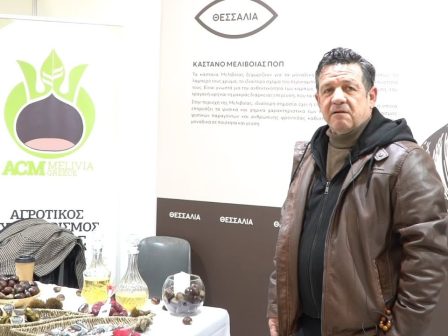 vangelis-kraniotis-ekthesi-proionton-pop-pge-tis-thessalias-sto-metro-tou-syntagmatos-3671