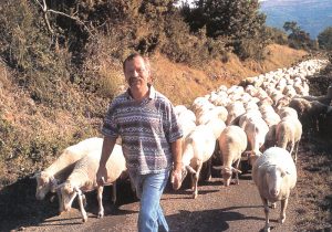 Ζοζέ Μποβέ: Οι χωρικοί είναι η καρδιά του πολιτισµού