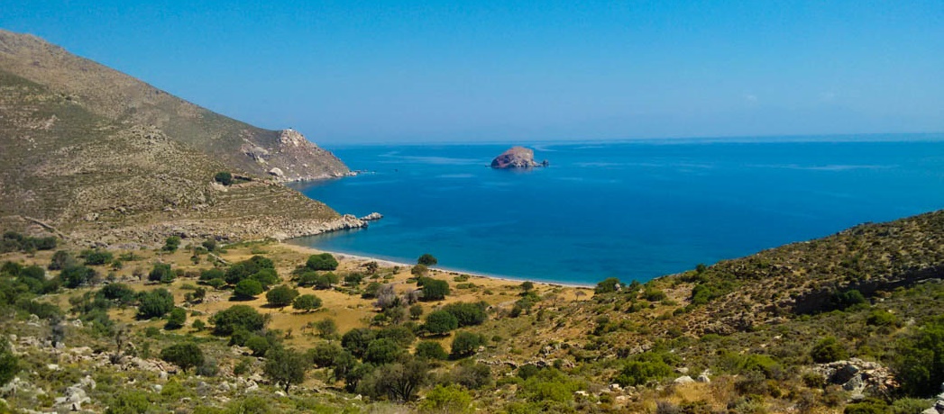 Το «success story» της Τήλου: Πράσινη, εναλλακτική, και… κερδισμένη ΤΗΛΟΣ: Πράσινη, εναλλακτική, και… κερδισμένη
