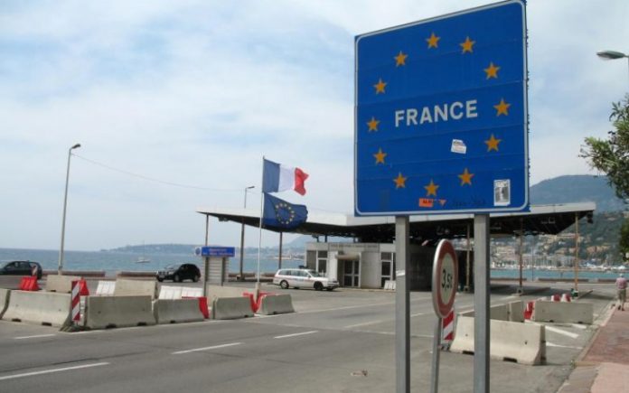 Γαλλία Η Γαλλία επαναφέρει τους συνοριακούς ελέγχους λόγω της διάσκεψης για το κλίμα